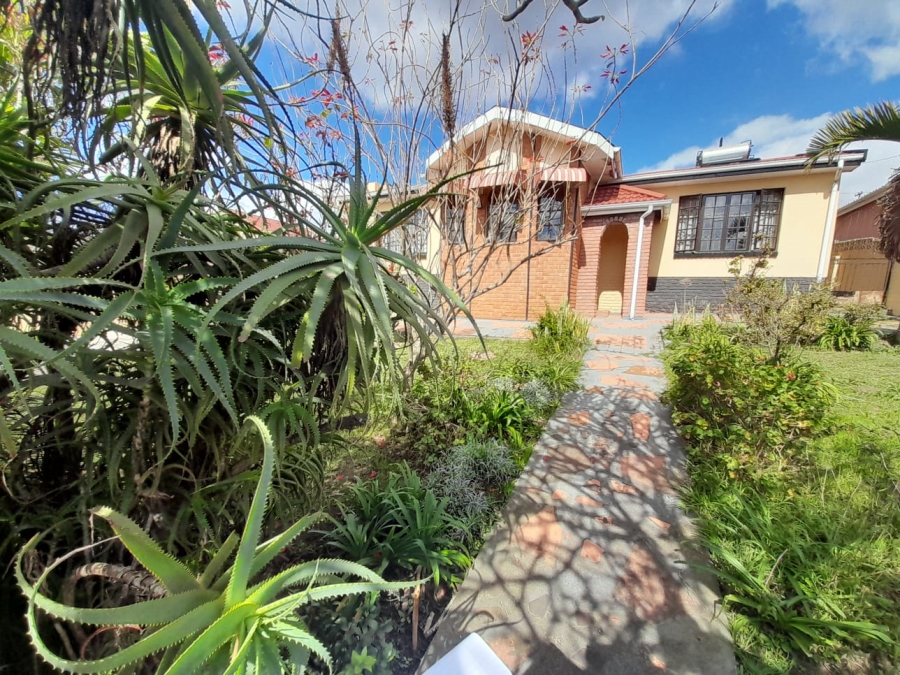 3 Bedroom Property for Sale in Mdantsane Nu 17 Eastern Cape